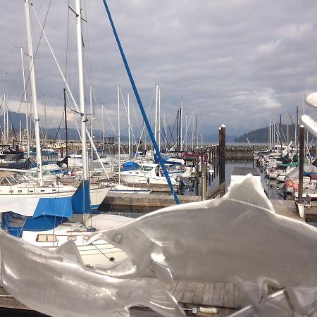 Seas The Day House 5 Star Hottub Pets Bbq Fire Premier Location Hotel Gibsons Buitenkant foto