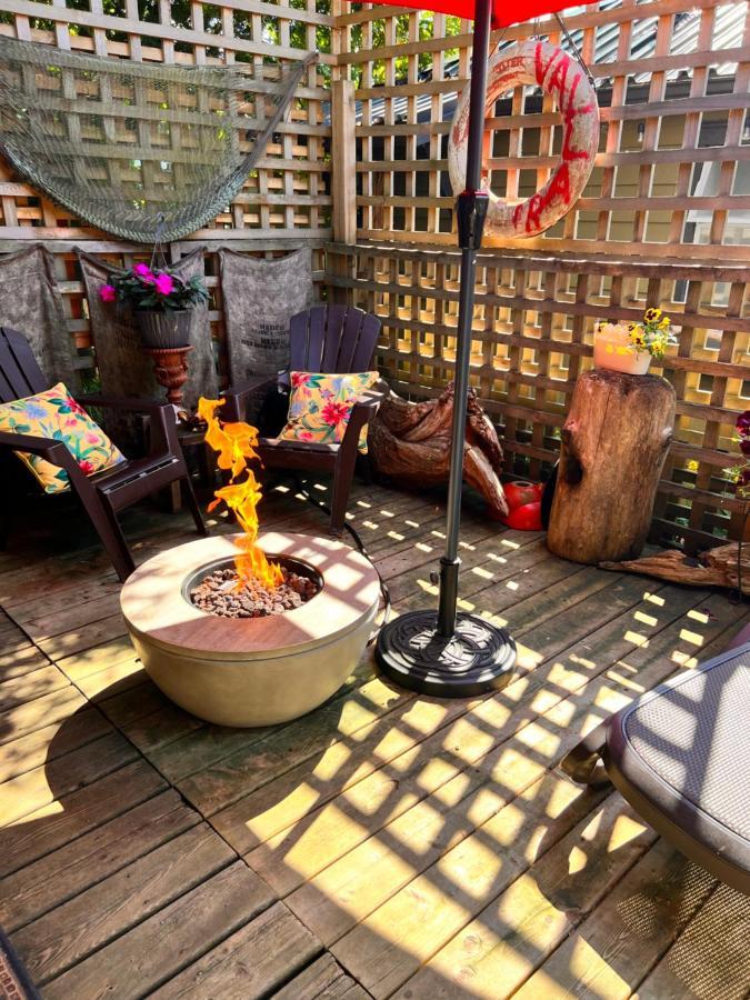 Seas The Day House 5 Star Hottub Pets Bbq Fire Premier Location Hotel Gibsons Buitenkant foto